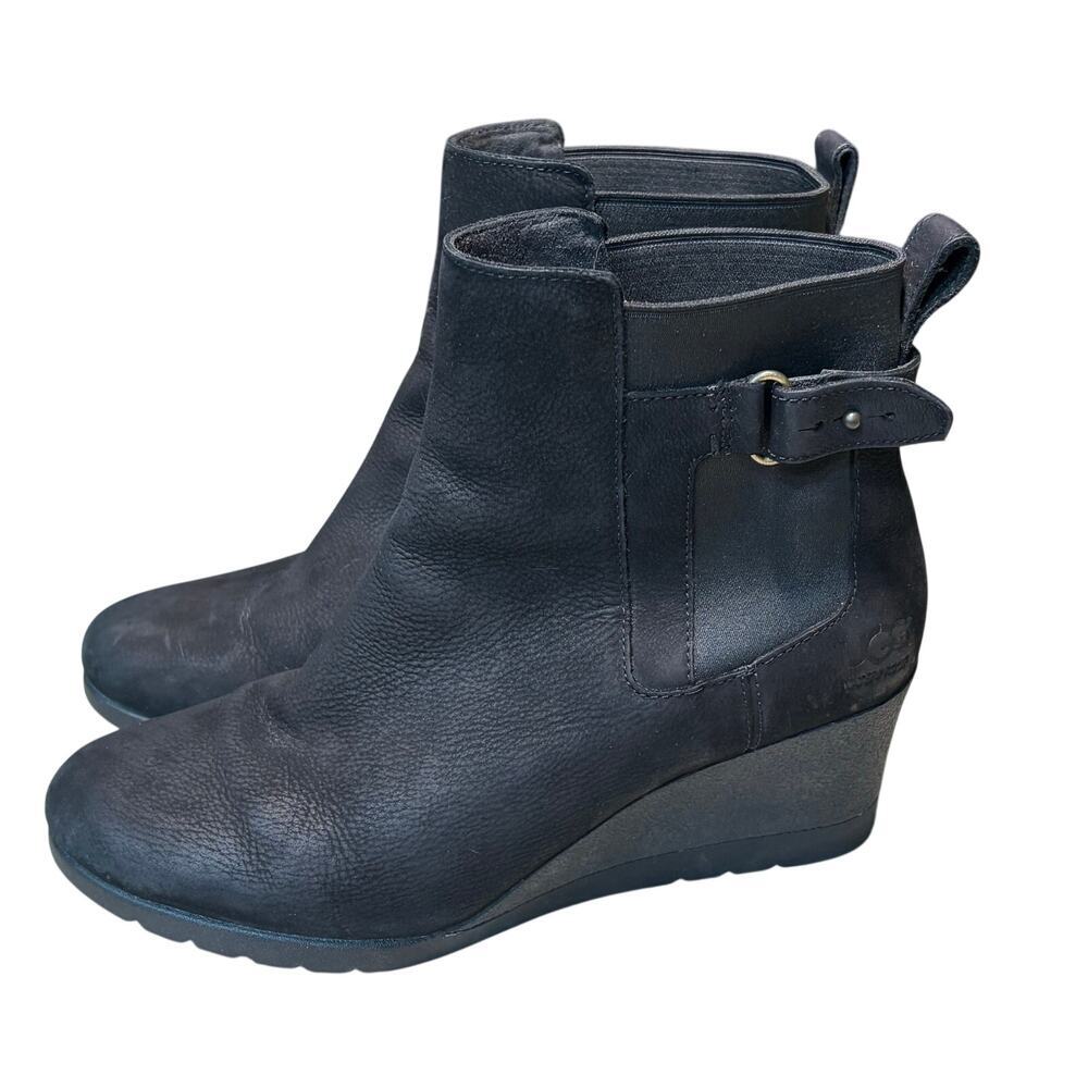 UGG Indra Waterproof Leather Black Ankle Wedge Wool Lining Suede Boots Size 9
